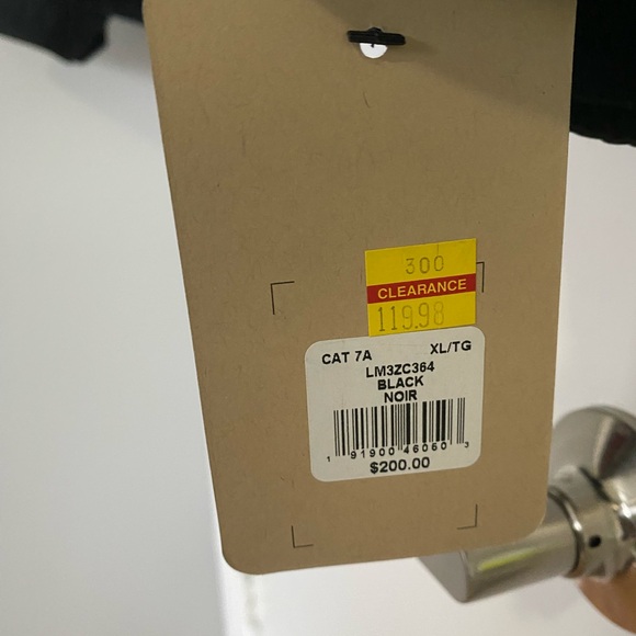 *Brand New* Levi’s Winter Jacket. - Picture 5 of 5